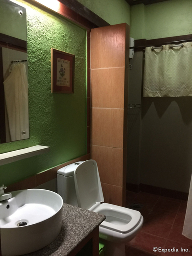 Bathroom 4, The Red Palm Resort, Panglao