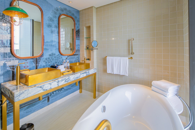Bathroom 8