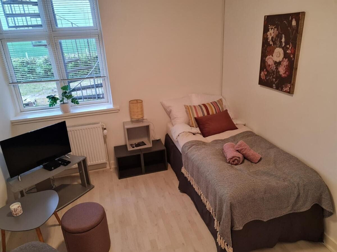 Bedroom 3, Hotel Stokkegaardens BnB & Apartments, Lolland