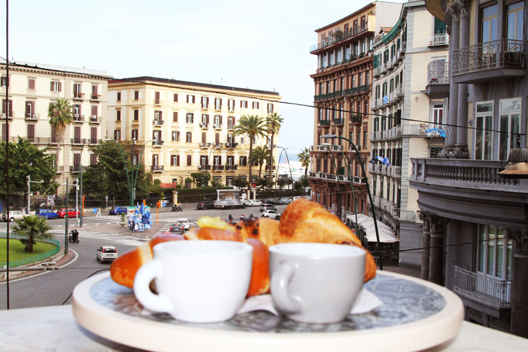 Food & Drinks, Partenope Luxury rooms, Napoli