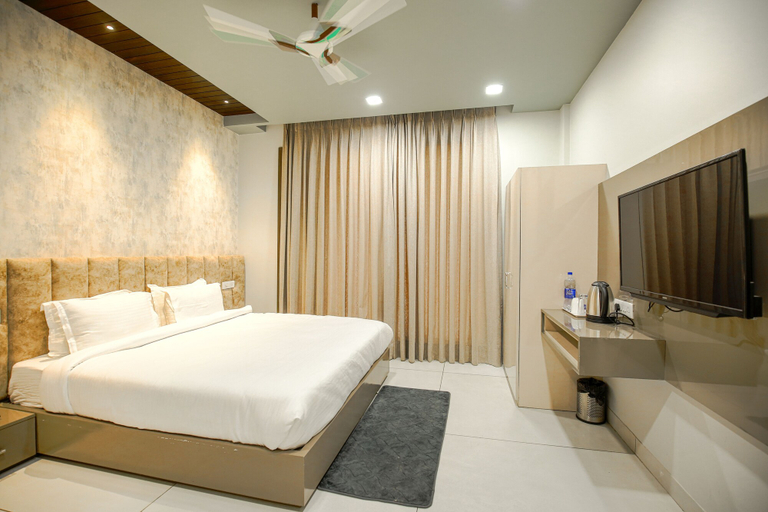 Bedroom 3, Hotel The Reef, Sahibzada Ajit Singh Nagar