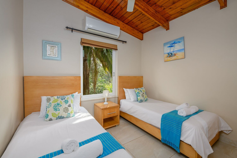 Bedroom 2, San Lameer Villa Rentals 3104, Ugu