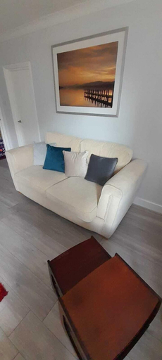 Bedroom 2, Beautiful Parkview Apartment in Seaside Eastbourne, East Sussex