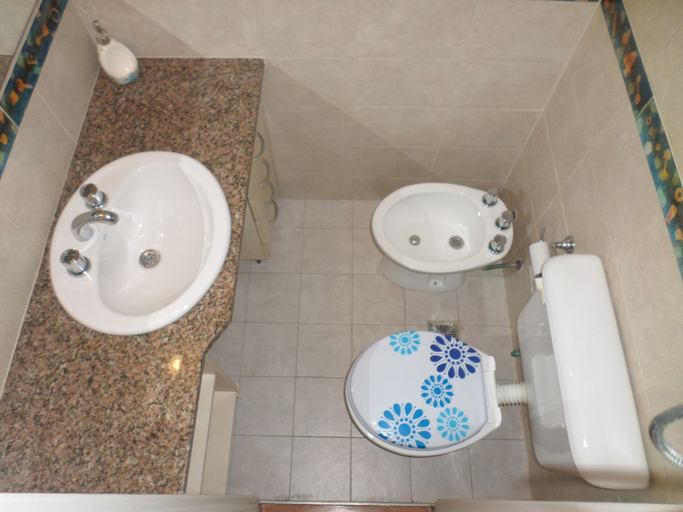 Bathroom 3, Casas en MDQ Cordoba by EF, General Pueyrredón