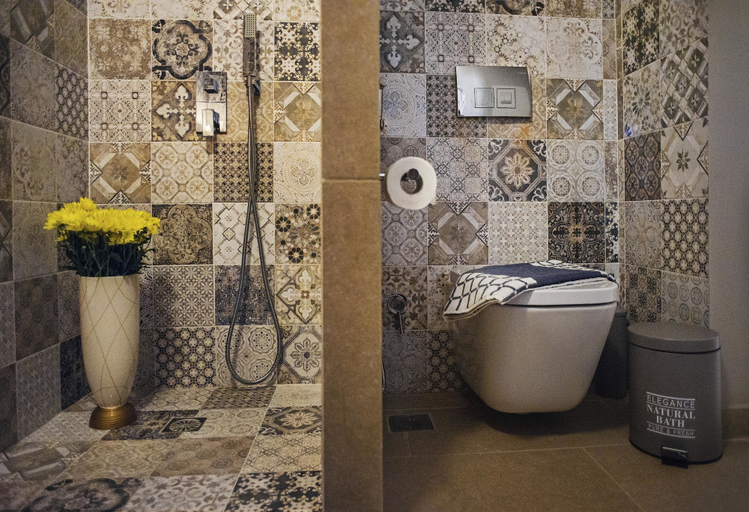 Bathroom 4, Porto Kaza, Crete