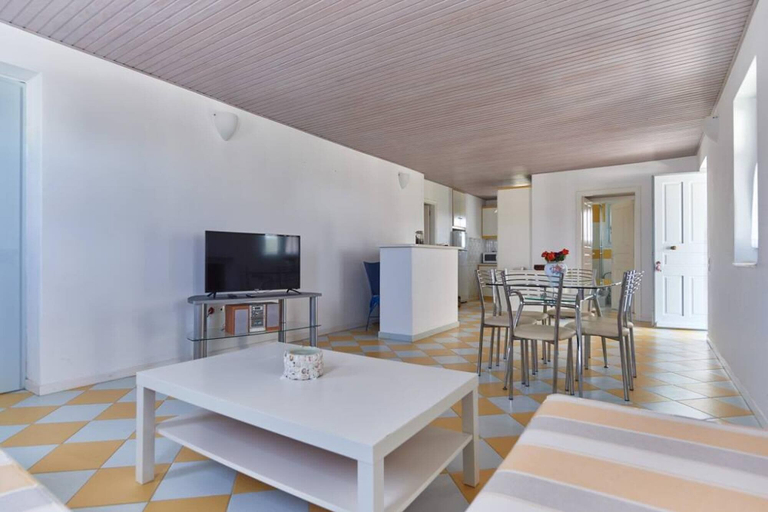 Others 2, Angel Villa in Paros, South Aegean