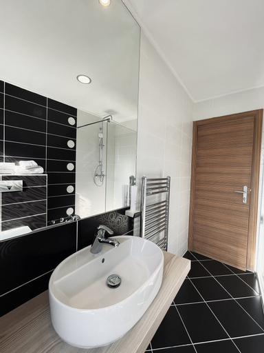 Bedroom 4, Hecco Deluxe Hotel, Sarajevo