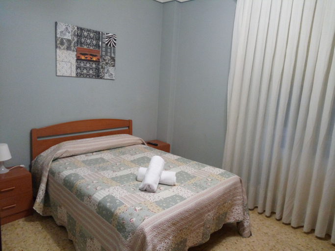 Bedroom 2, Pensión Cinco Villas, La Rioja