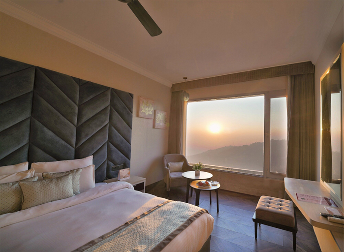 Bedroom 3, Amritara Surya – A Luxury Spa Retreat, Kangra