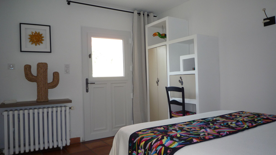 Bedroom 3, Sagnac 595, Drôme
