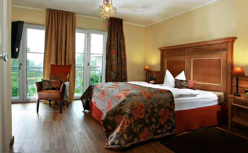 Bedroom 5, Hotel Ampervilla, Freising