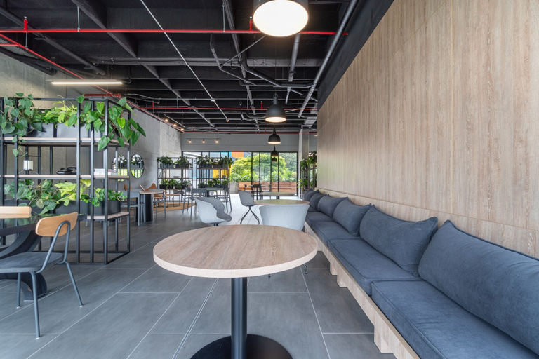 Food & Drinks 4, Apartment Go Living & Suites by HOUSY HOST, Medellín