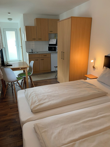 Bedroom 4, Fleiner Gästehaus, Heilbronn