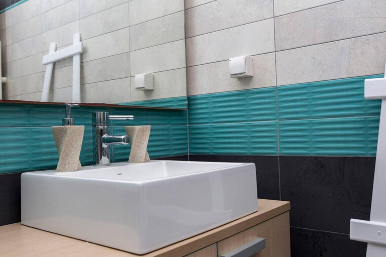 Bathroom 2, Beautiful 4-bed House With Private Pool in Naxos, South Aegean