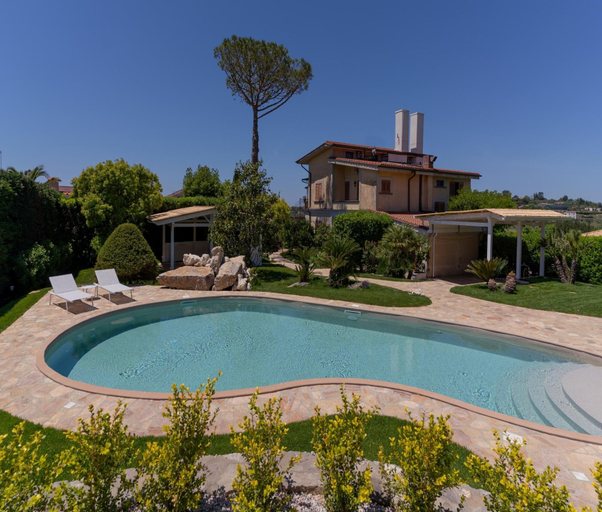 Room 2, Resort Ravenna - Villa Dama, Napoli