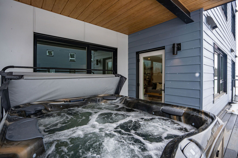 Bathroom 3, Adanac Revelstoke by Revelstoke Vacations, Columbia-Shuswap