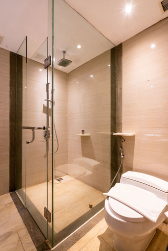 Bathroom 10