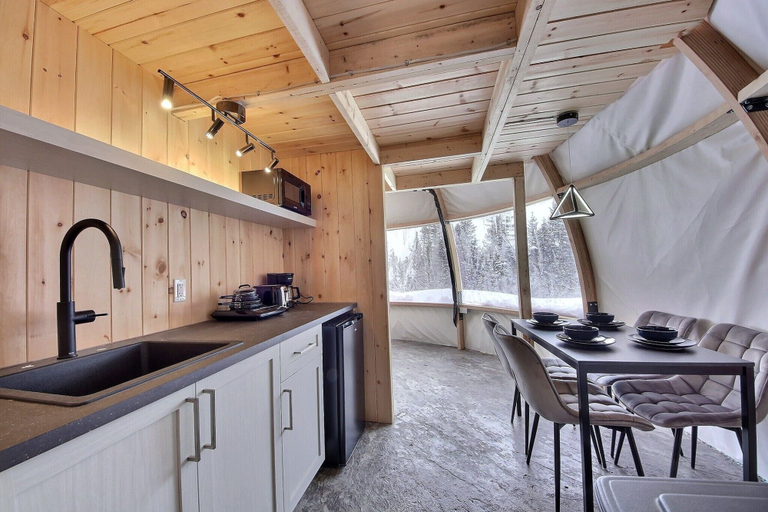 Others 5, Imago Village, Le Fjord-du-Saguenay