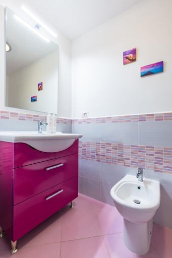 Others 4, Sansevero Family Apartment by Wonderful Italy, Napoli