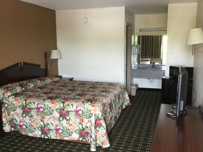 Bedroom 3, Americas Best Value Inn Goodlettsville Nashville N, Davidson