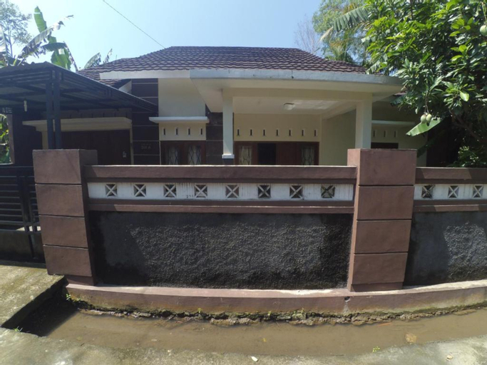 Exterior & Views 1, Eastadia Homestay Jogja, Yogyakarta