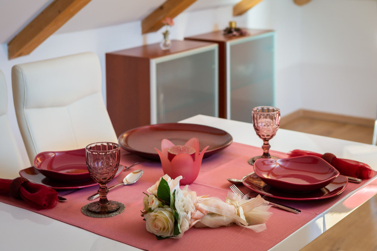 Food & Drinks 4, Romantic apartment in the attic, Split