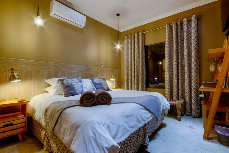 Bedroom 27