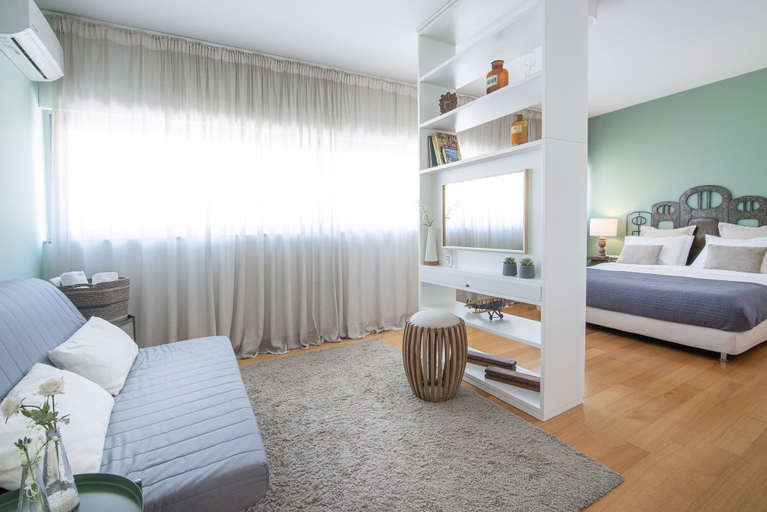 Others 5, Villa Amaryllis, Attica