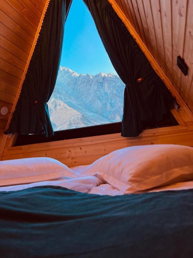 Bedroom 2, PYRAMID KAZBEGI, Kazbegi