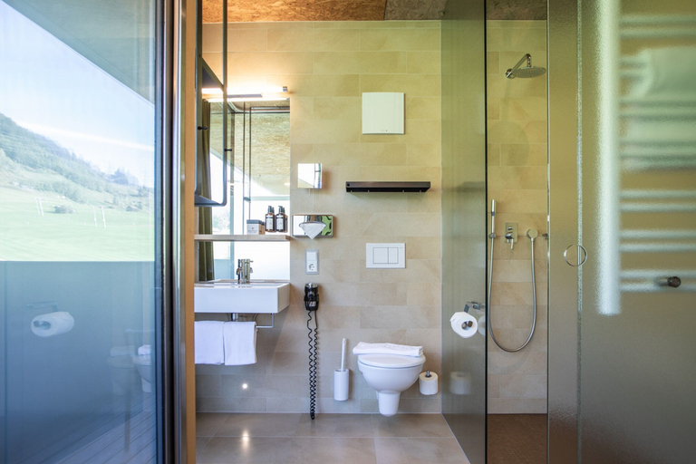 Bathroom 5, Hotel Arlmont, Landeck