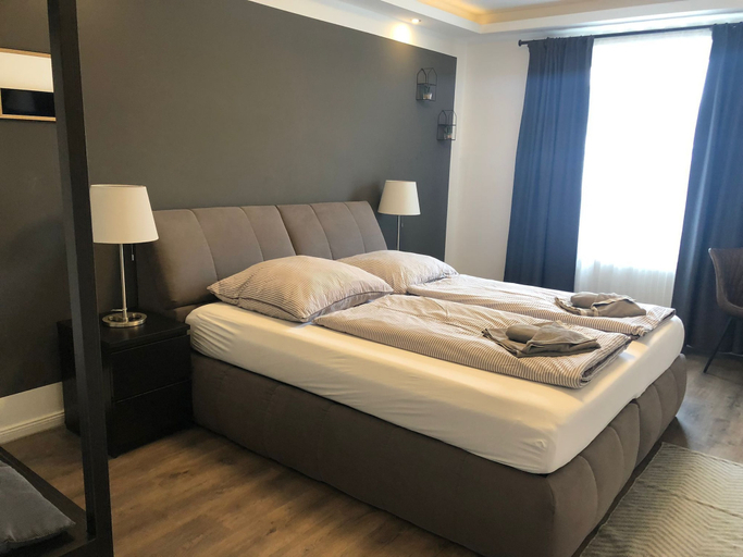 Bedroom 2, GREEN PARK Apartment, Bremerhaven