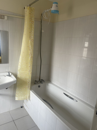 Bathroom 4, Inviting 3-bed Apartment in Nairobi, Embakasi East