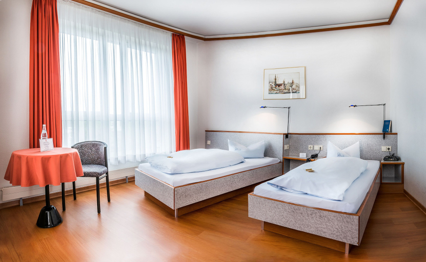 Bedroom 2, Hotel Blaubeurer Tor, Ulm