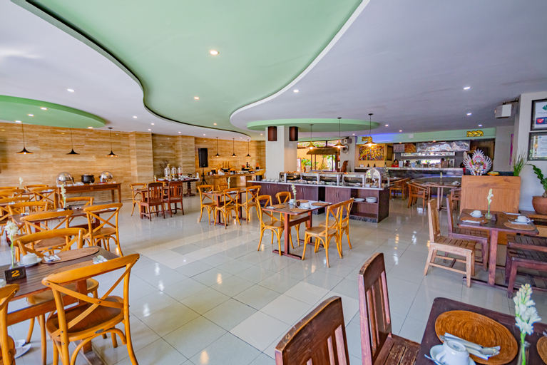 Food & Drinks 4, Hotel Grand Santhi, Denpasar