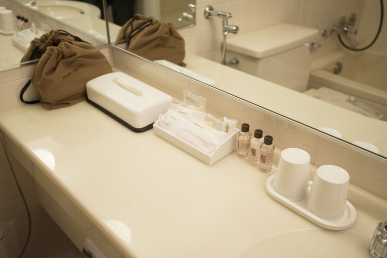 Bathroom 4, Kamikouchi Hotel SHIRAKABASO, Matsumoto