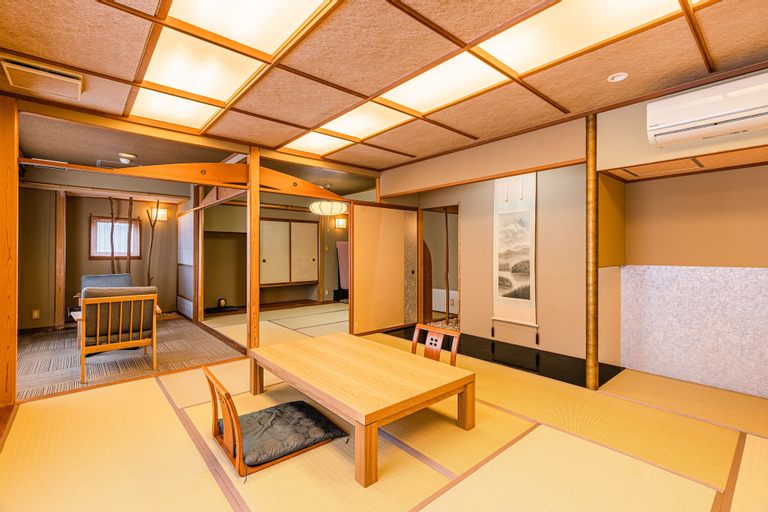 Bedroom 3, Atarayo Nishiizu, Izu