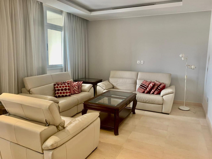 Room 2, Vesta - Luxury Apt - 3BR - Cfc VII, New Cairo City