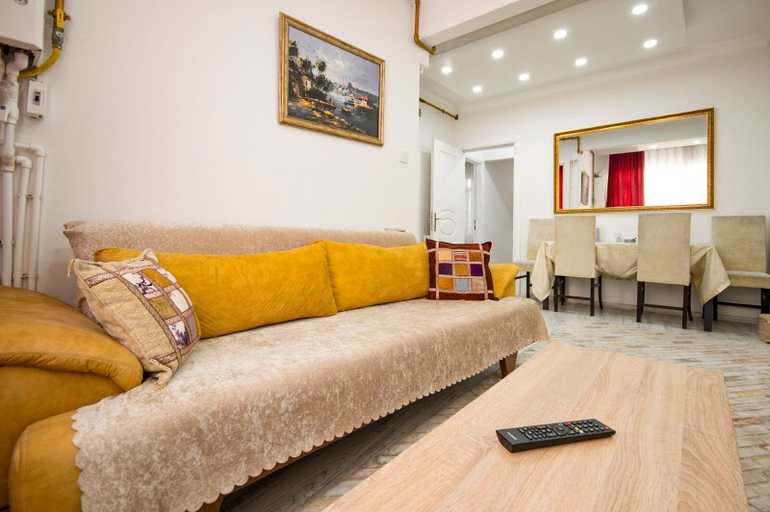 Living area 3, A sweet home Istanbul, Fatih
