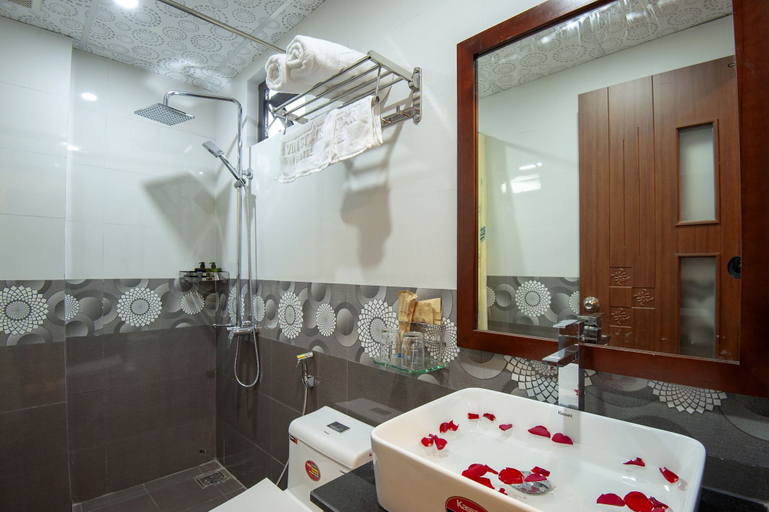 Bathroom 3, Vinstar villa hoi an, Da Nang