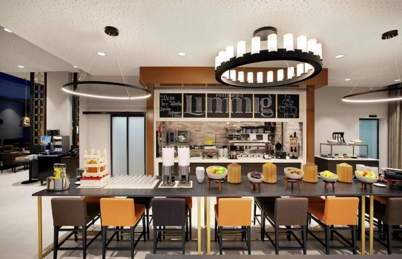 Food & Drinks 4, Iip Apartments, Baden