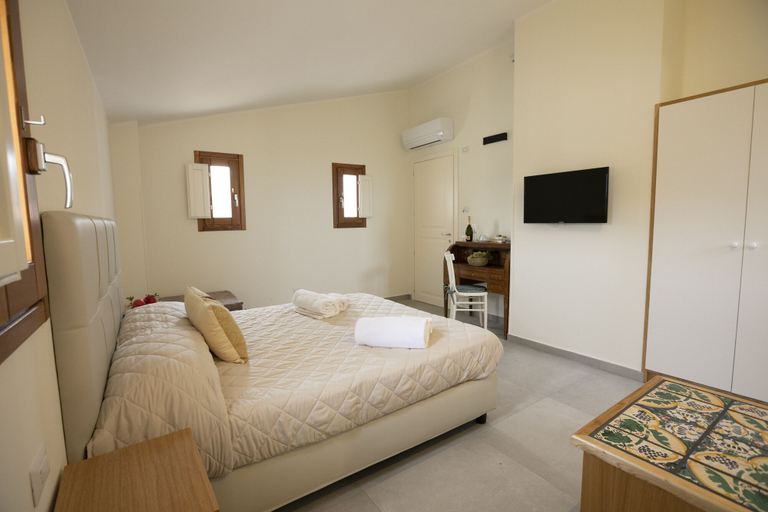 Bedroom 5, La Corte Del Sole, Trapani