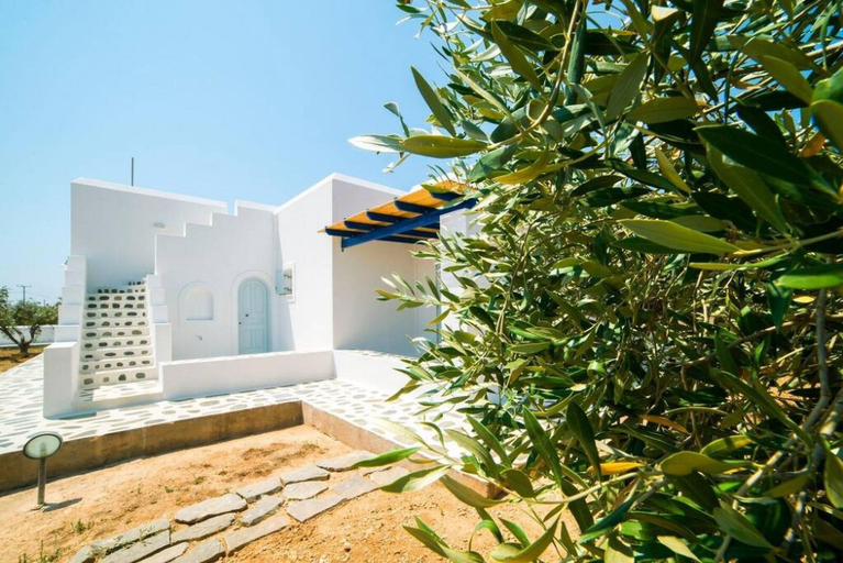 Others 3, Angel Villa in Paros, South Aegean