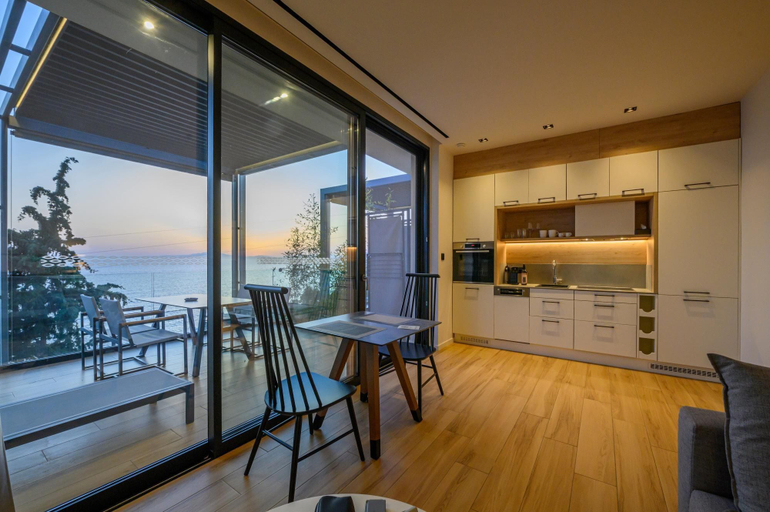 Private kitchen, Elia Deluxe Studio Suite, Peloponnese