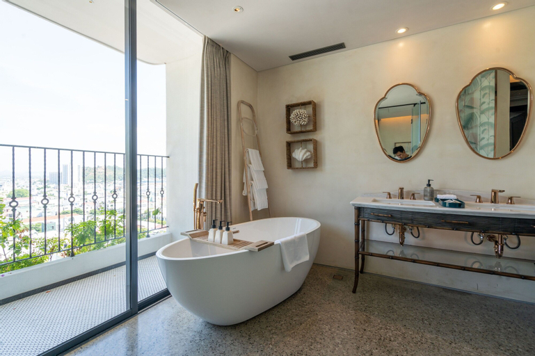 Bathroom 5