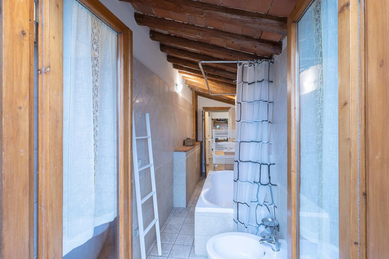 Others 5, Sanzanobi Nest, Florence