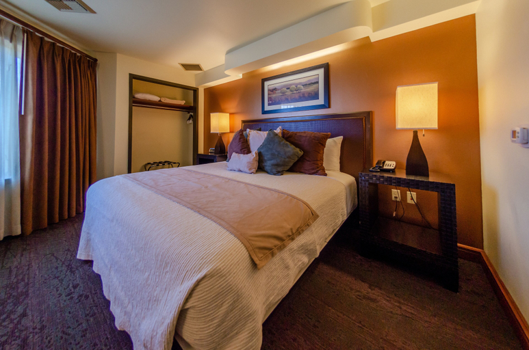 Bedroom 3, Lodge At Feather Falls Casino, Butte