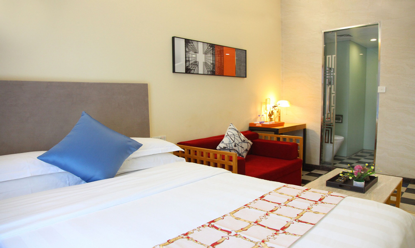 Bedroom 14