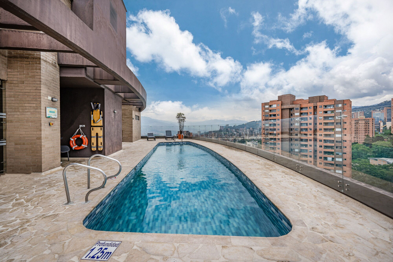 Sport & Beauty 4, Apartamentos Class Suites by HOUSY HOST, Medellín