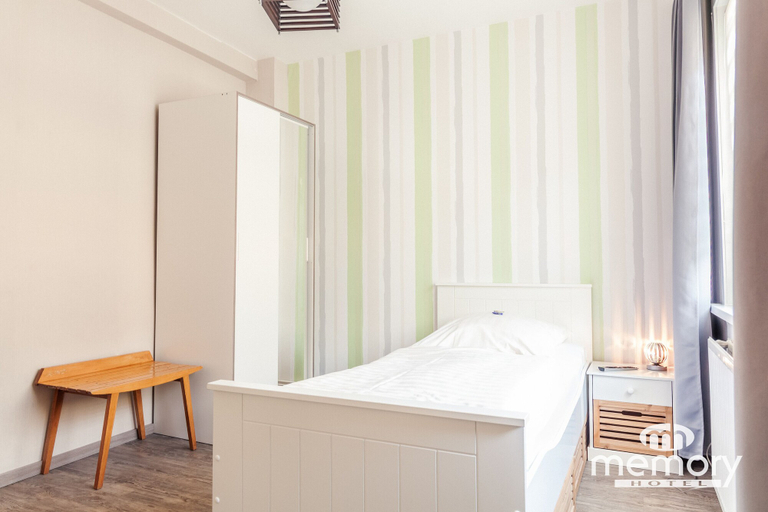 Bedroom 3, Memory Hotel & Restaurant, Goslar