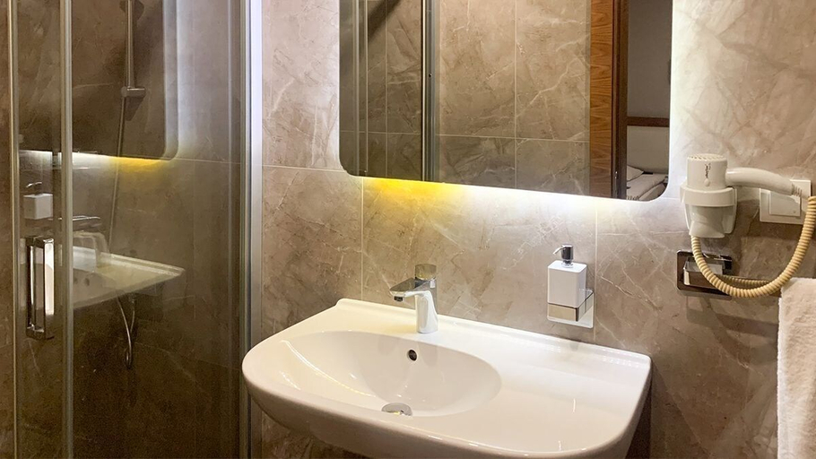 Bathroom 4, Reikartz 2017, Çankaya